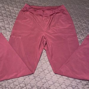 Dickies woman’s pull on cargo scrub pants burgundy size large elastic waisteband